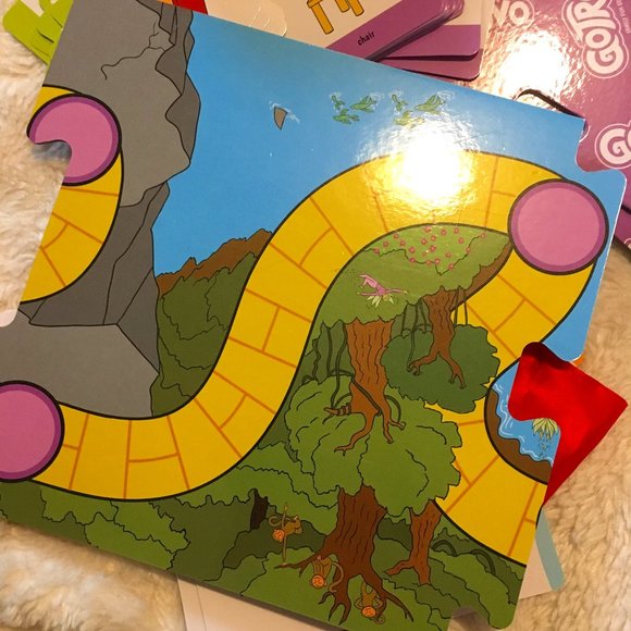 Gotrovo The Family Treasure Hunter Board Game - Picture 7 of 9